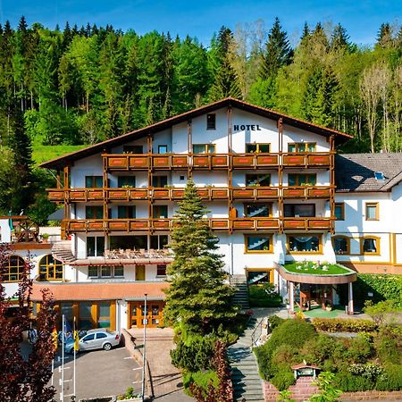 Holzschuhs Schwarzwaldhotel Baiersbronn Bagian luar foto