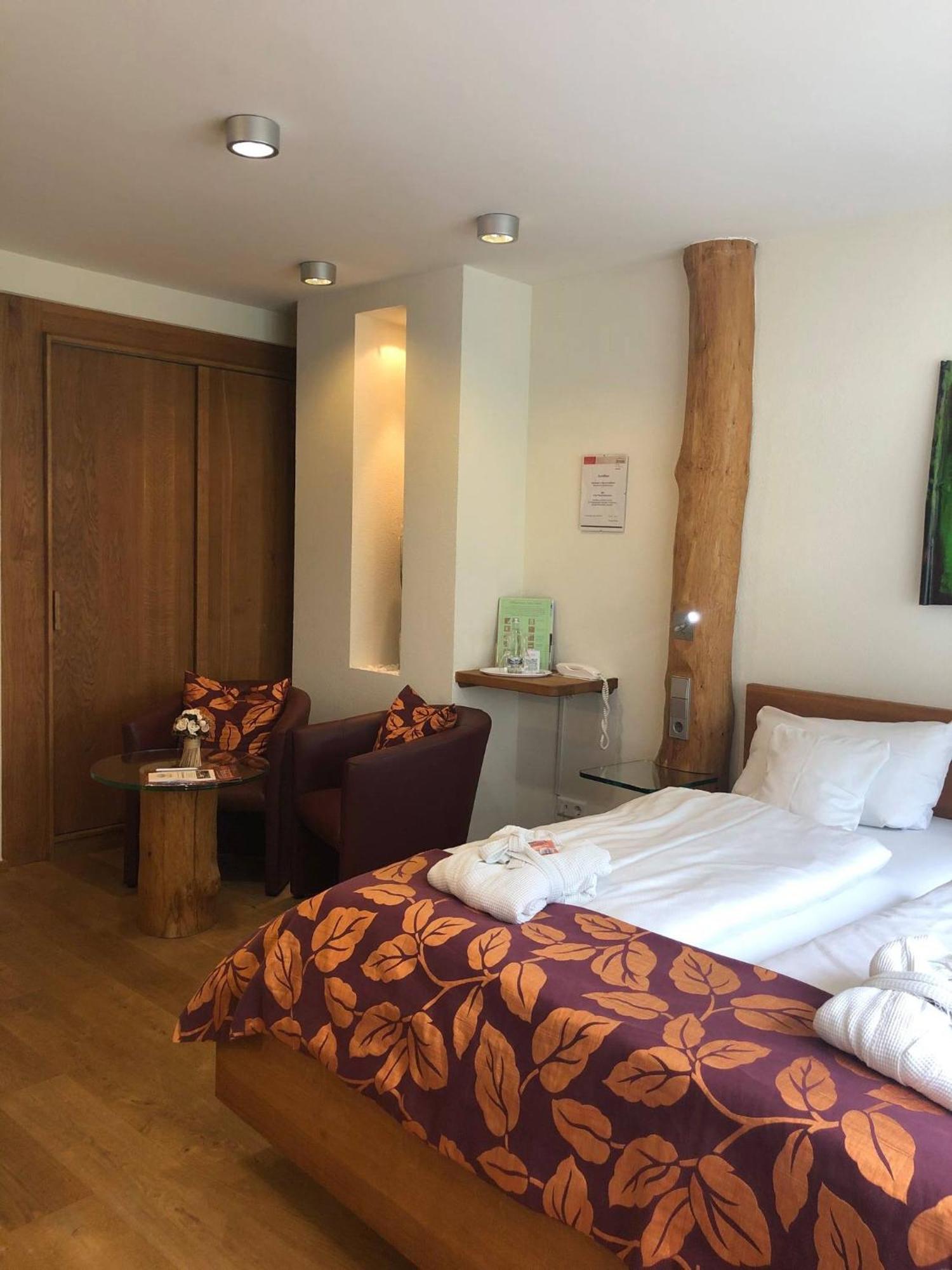 Holzschuhs Schwarzwaldhotel Baiersbronn Bagian luar foto